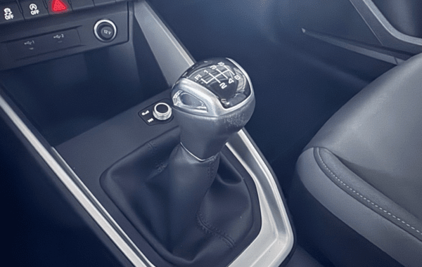 audi-a1-sportback-30-tfsi-110ch-advanced-2 - 934154713