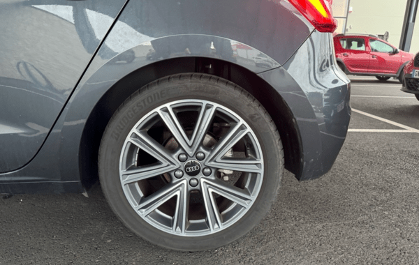 audi-a1-sportback-30-tfsi-110ch-advanced-2 - 934154713