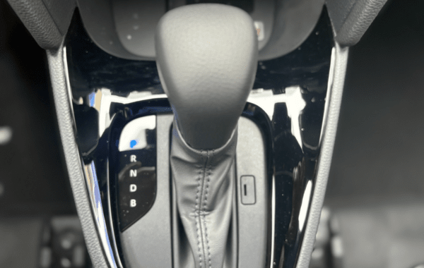 toyota-yaris-cross-130h-design-my25 - 934494713