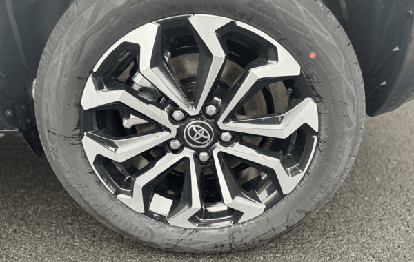 toyota-yaris-cross-130h-design-my25 - 934494713