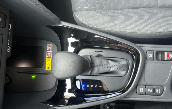 toyota-yaris-cross-130h-design-my25 - 934514713