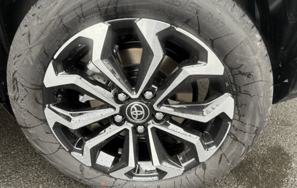 toyota-yaris-cross-130h-design-my25 - 934514713