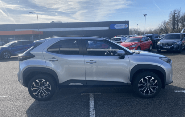 toyota-yaris-cross-130h-design-my25 - 934534713