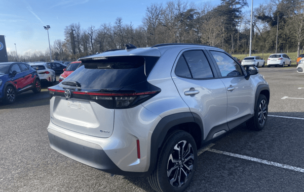 toyota-yaris-cross-130h-design-my25 - 934534713