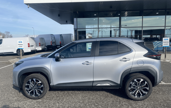 toyota-yaris-cross-130h-design-my25 - 934534713