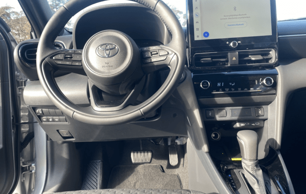 toyota-yaris-cross-130h-design-my25 - 934544713