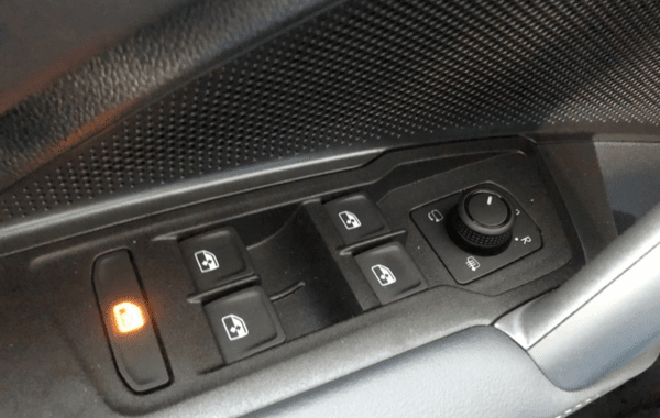 volkswagen-tiguan-1-5-etsi-150ch-life-plus-dsg7 - 934744713