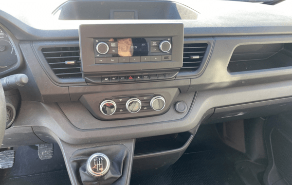 renault-trafic-iii-fg-l1h1-2t8-2-0-blue-dci-150ch-advance-24 - 934954713