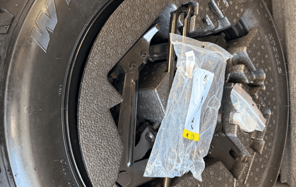 jeep-compass-1-3-turbo-t4-240ch-phev-4xe-s-at6-eawd - 935174713