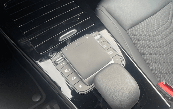 mercedes-cla-shooting-brake-220-d-190ch-progressive-line-8g-dct - 935294713