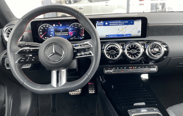 mercedes-classe-a-200-163ch-amg-line-7g-dct - 935344713