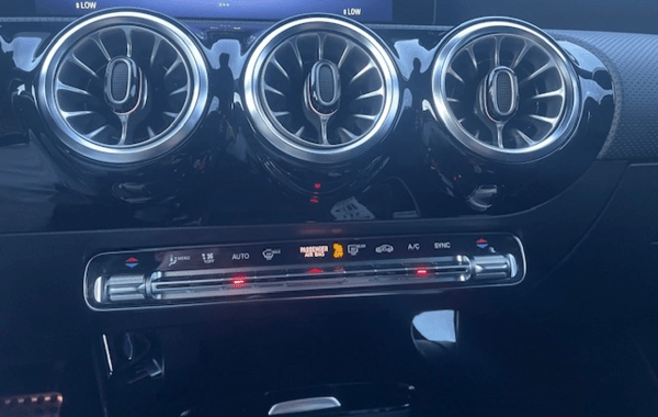 mercedes-classe-a-200-163ch-amg-line-7g-dct - 935344713