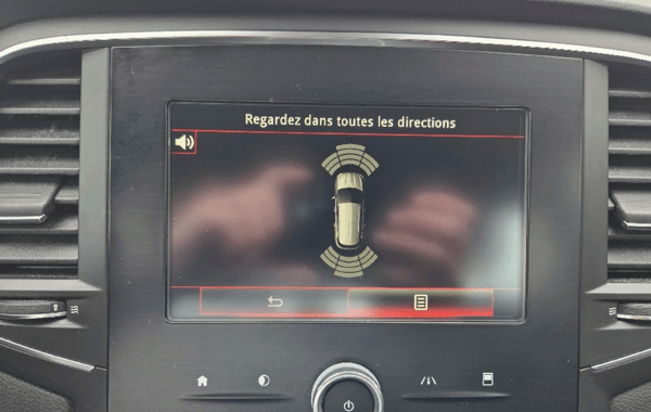 renault-megane-iv-estate-1-3-tce-140ch-energy-business-edc - 935634713