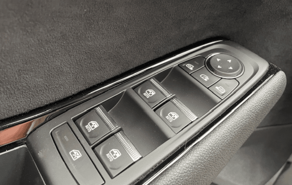 renault-austral-1-2-e-tech-full-hybrid-200ch-esprit-alpine-26 - 935834713