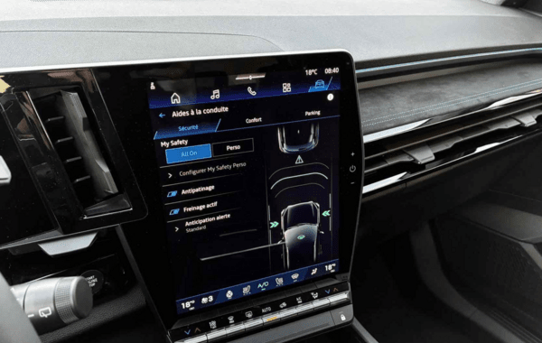 renault-austral-1-2-e-tech-full-hybrid-200ch-esprit-alpine-26 - 936014713