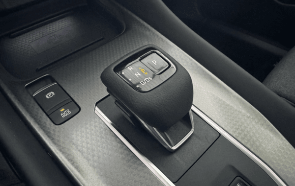 nissan-qashqai-1-3-mild-hybrid-158ch-n-connecta-xtronic-2024 - 936124713