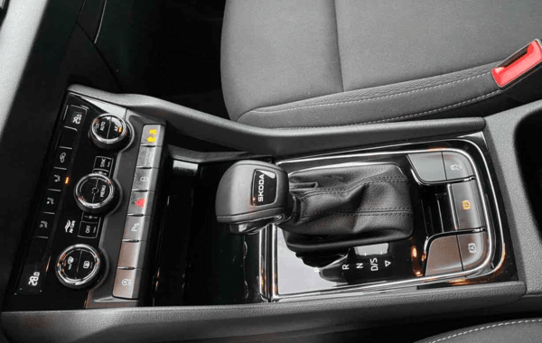 skoda-karoq-1-5-tsi-evo-2-act-150ch-selection-dsg7 - 936294713