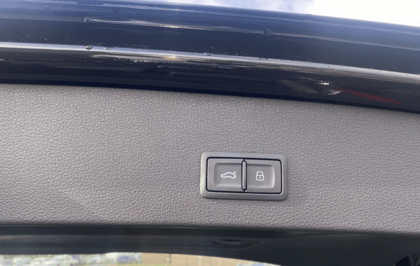 audi-q2-35-tdi-150ch-s-line-s-tronic-7 - 936434713