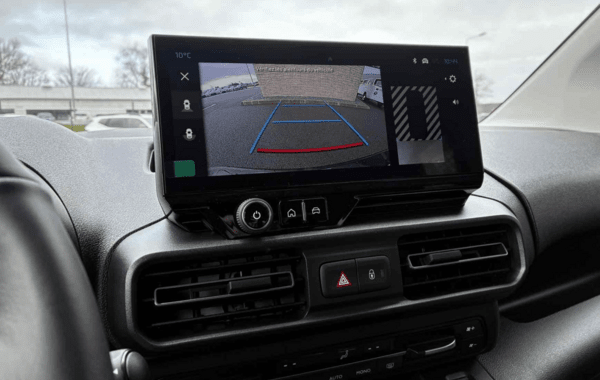 citroen-berlingo-taille-m-1-5-bluehdi-130ch-s-s-max-eat8-5-places - 936624713