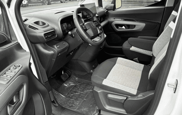 citroen-berlingo-taille-m-1-5-bluehdi-130ch-s-s-max-eat8-5-places - 936624713