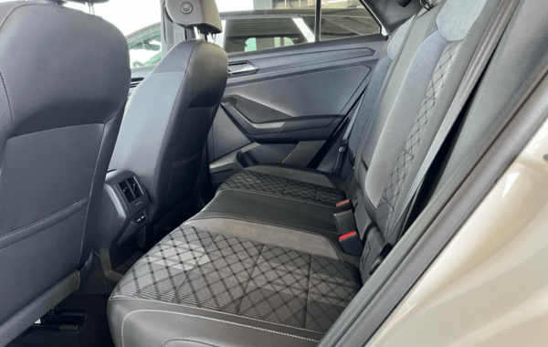 volkswagen-t-roc-1-5-tsi-evo-150ch-r-line-dsg7 - 936734713