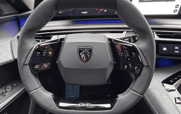 peugeot-5008-hybrid-145ch-gt-e-dcs6 - 937194713