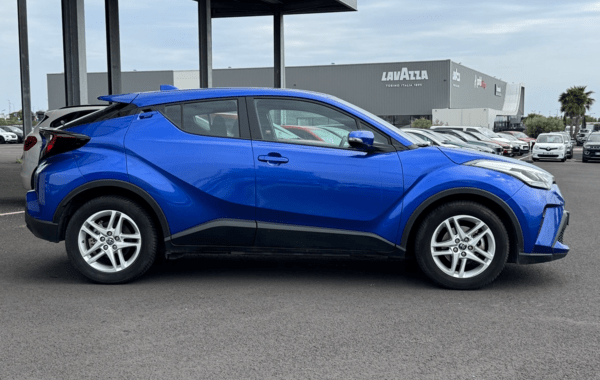 toyota-c-hr-1-8-hybride-122ch-dynamic-business-e-cvt-programme-beyond-zero-academy - 937634713