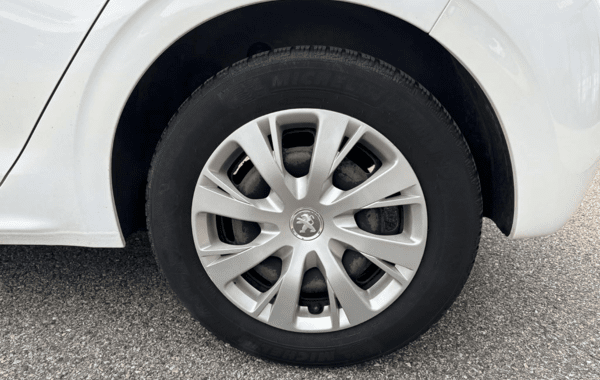 peugeot-208-affaire-1-2-82ch-s-s-premium-pack-euro6c - 937734713