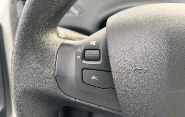 peugeot-208-affaire-1-2-82ch-s-s-premium-pack-euro6c - 937734713