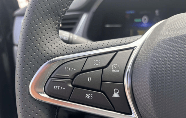 renault-captur-ii-1-8-e-tech-full-hybrid-160ch-techno-25 - 938214713