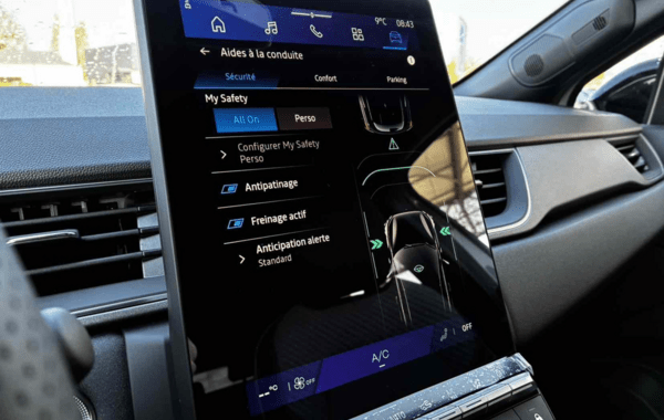 renault-symbioz-1-8-e-tech-full-hybrid-160ch-techno-25 - 938264713