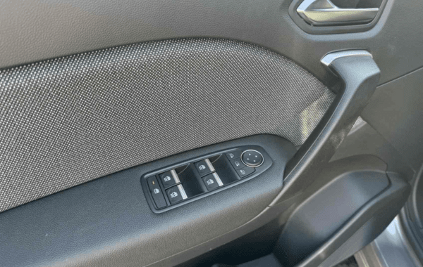 renault-symbioz-1-8-e-tech-full-hybrid-160ch-techno-25 - 938324713