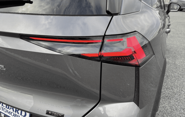 renault-symbioz-1-8-e-tech-full-hybrid-160ch-techno-26 - 938334713