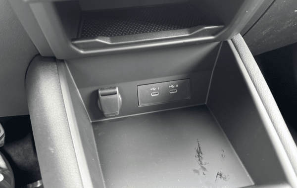 renault-symbioz-1-8-e-tech-full-hybrid-160ch-techno-26 - 938334713