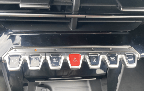 peugeot-208-1-2-puretech-100ch-s-s-allure - 938374713