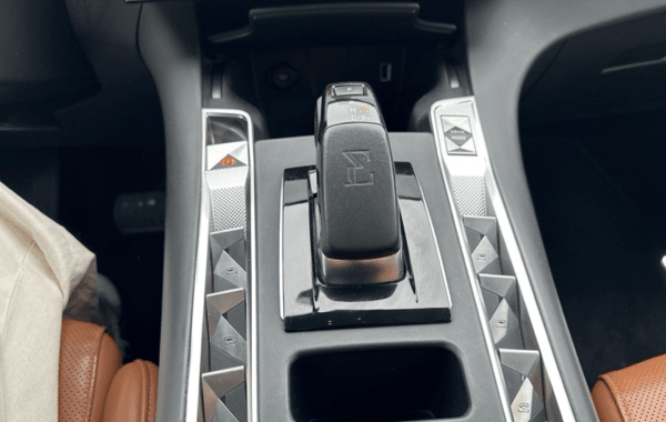 ds-ds-7-crossback-e-tense-4x4-300ch-grand-chic - 938434713