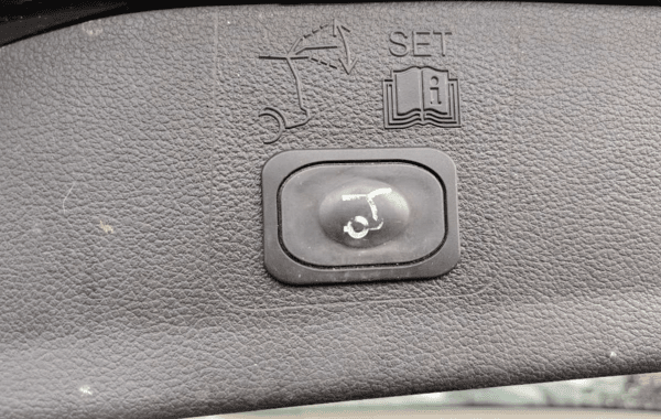 ford-kuga-1-5-flexifuel-e85-150ch-stop-start-vignale-170g-4x2-euro6-2 - 938994713