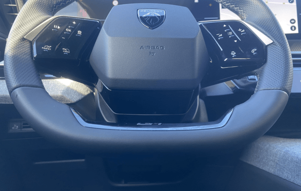 peugeot-5008-hybrid-145ch-gt-e-dcs6 - 939114713