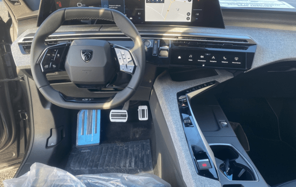 peugeot-5008-hybrid-145ch-gt-e-dcs6 - 939114713