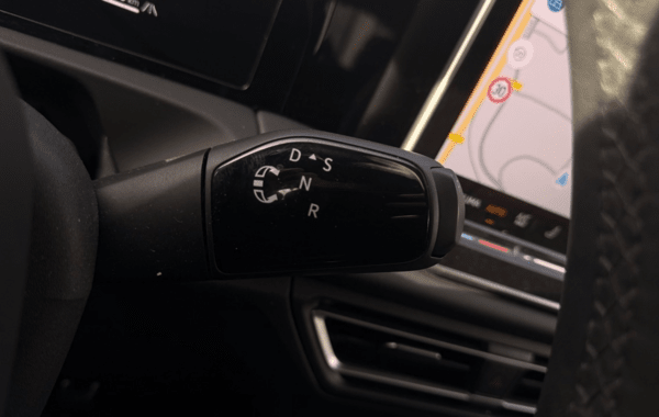 volkswagen-tiguan-2-0-tdi-150ch-r-line-dsg7 - 939354713