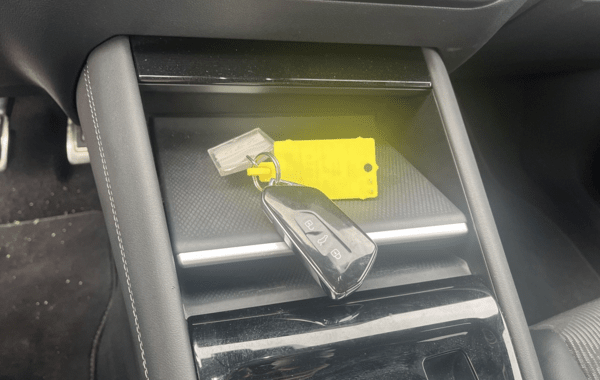 volkswagen-tiguan-2-0-tdi-150ch-r-line-dsg7 - 939624713