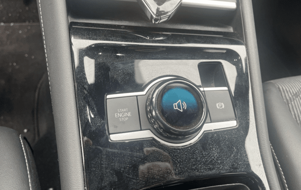 volkswagen-tiguan-2-0-tdi-150ch-r-line-dsg7 - 939624713