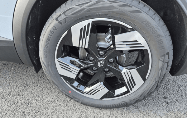 renault-symbioz-1-8-e-tech-full-hybrid-160ch-techno-26 - 940284713