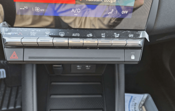 renault-symbioz-1-8-e-tech-full-hybrid-160ch-techno-26 - 940284713