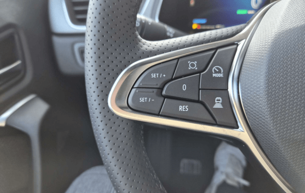 renault-symbioz-1-8-e-tech-full-hybrid-160ch-techno-26 - 940284713