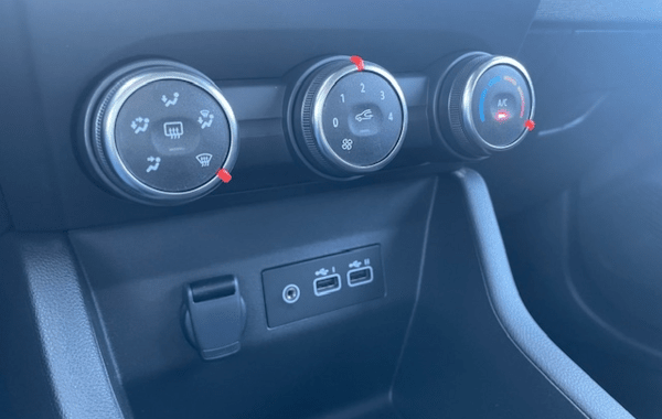 renault-clio-v-1-5-dci-100ch-evolution-25 - 940534713