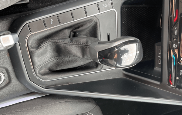 volkswagen-polo-1-0-tsi-116ch-r-line-dsg7 - 940554713