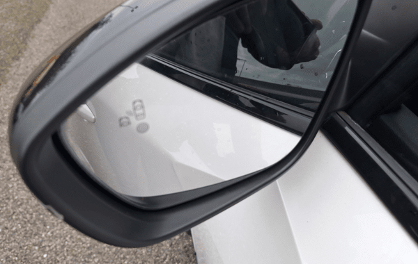 peugeot-2008-1-5-bluehdi-130ch-s-s-gt-eat8-125g - 940574713