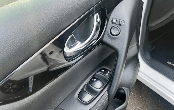 nissan-qashqai-1-2l-dig-t-115ch-connect-edition-xtronic-euro6 - 940634713