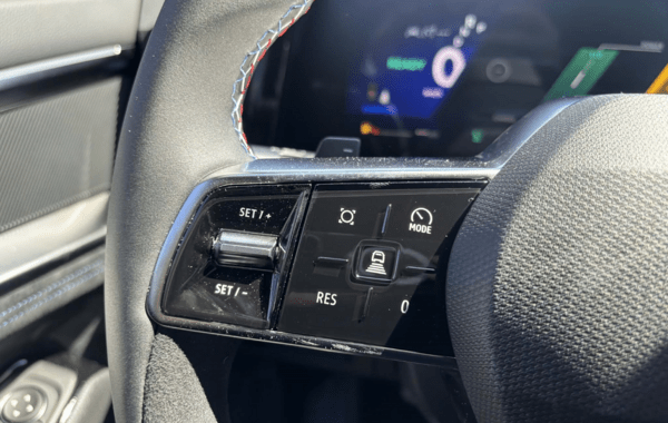 renault-austral-1-2-e-tech-full-hybrid-200ch-esprit-alpine-26 - 941024713